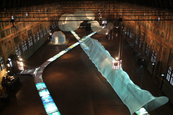 Two Carps | ©Kengo Kuma & Associates