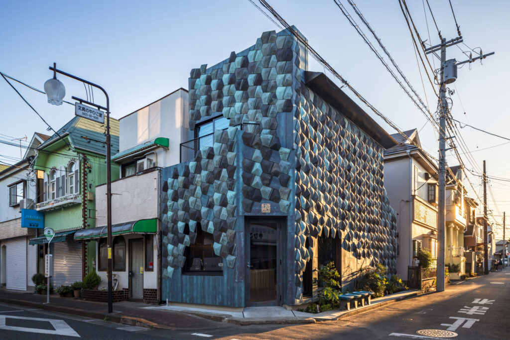 Wakuni Shoten | © Kawasumi・Kobayashi Kenji Photograph Office