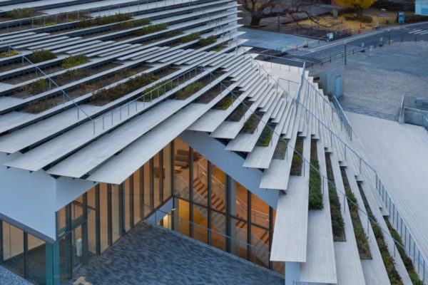 Science Tokyo Hisao & Hiroko Taki Plaza (©Kawasumi・Kobayashi Kenji Photograph Office) Science Tokyo Hisao & Hiroko Taki Plaza (©Kawasumi・Kobayashi Kenji Photograph Office)