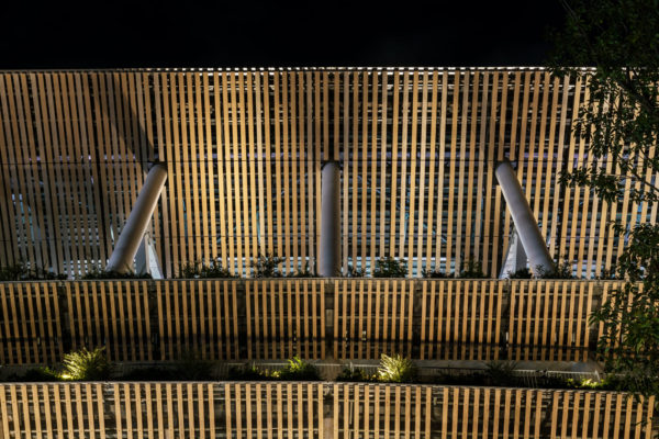 Japan National Stadium (©大成建設・梓設計・隈研吾建築都市設計事務所共同企業体提供)