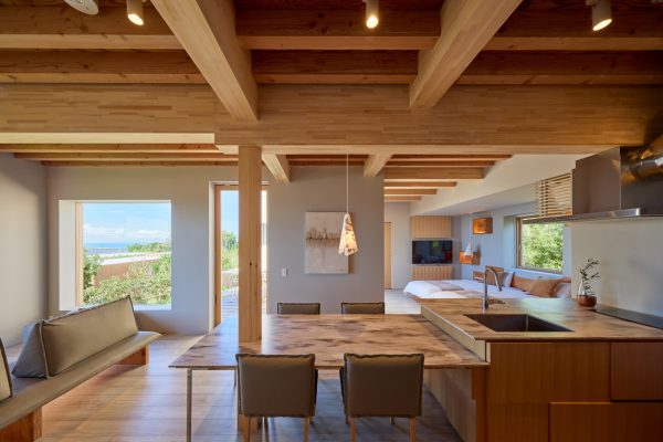 GFC Awajishima Grandesia – de Class Wood Villa (© Kawasumi・Kobayashi Kenji Photograph Office) GFC Awajishima Grandesia – de Class Wood Villa (© Kawasumi・Kobayashi Kenji Photograph Office)