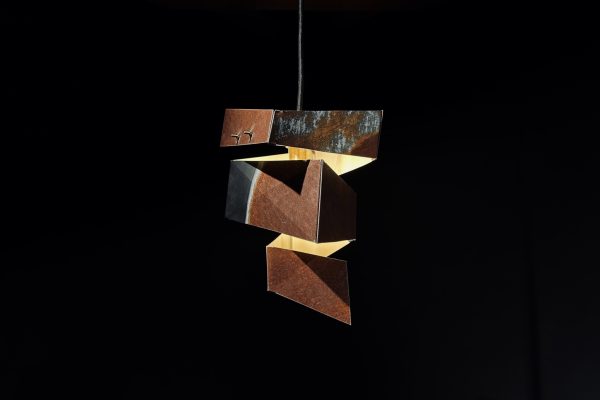 Uzu (© Hirokazu Tsunakawa) Uzu (© Hirokazu Tsunakawa)