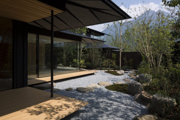 Comico Art House Yufuin | ©Mitsumasa Fujitsuka