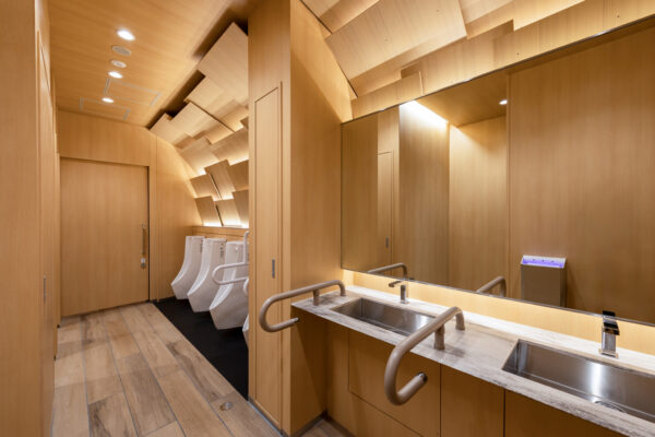 Moriyama City Hall (© Kawasumi・Kobayashi Kenji Photograph Office)