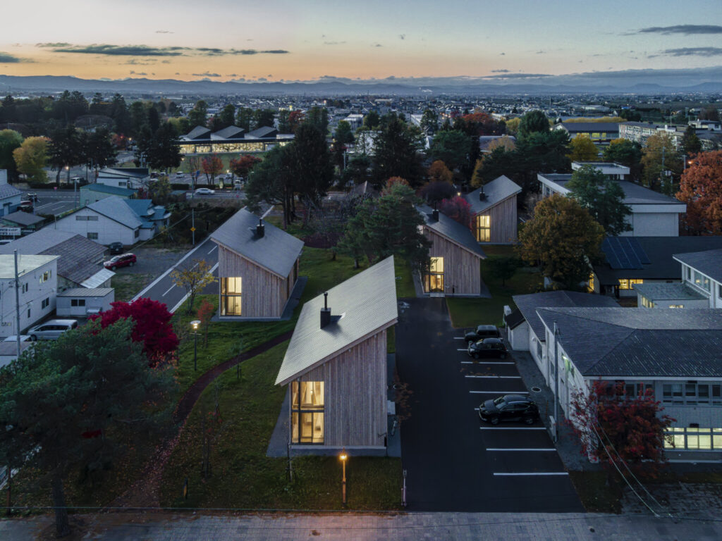 Kuma Mobile Office Higashikawa | © Imada Photo Service