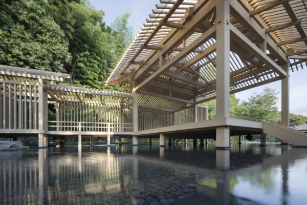 BANYAN TREE HIGASHIYAMA KYOTO (© Nacasa & Partners inc.)