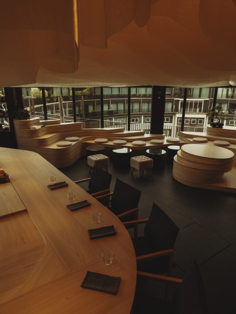 Endo Sushi Restaurant Reform | © Benjamin McMahon