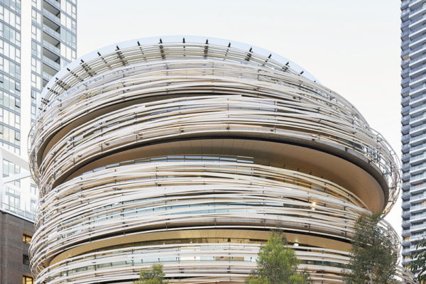 The Exchange (© Martin Mischkulnig)