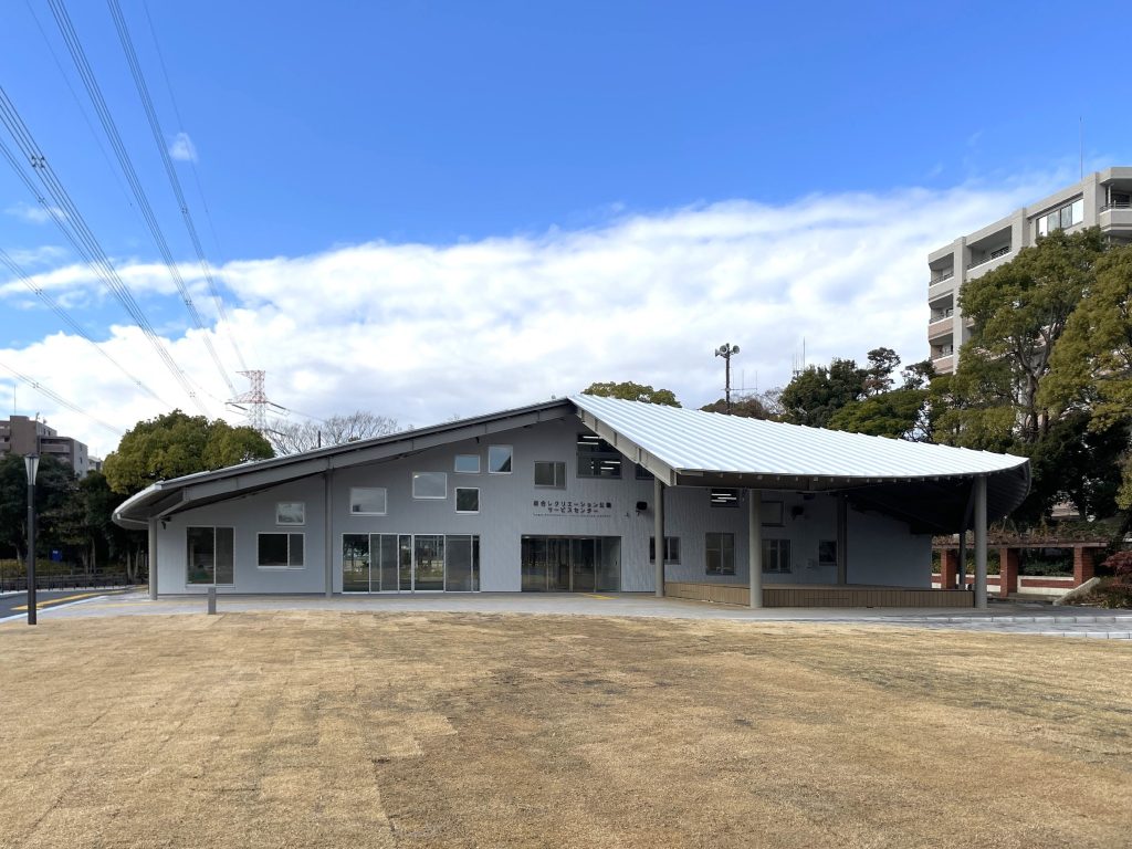 Edogawa Sogo Recreation Park Service Center | © Daiwa Lease