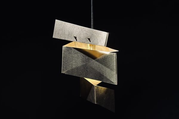 Uzu (© Hirokazu Tsunakawa) Uzu (© Hirokazu Tsunakawa)