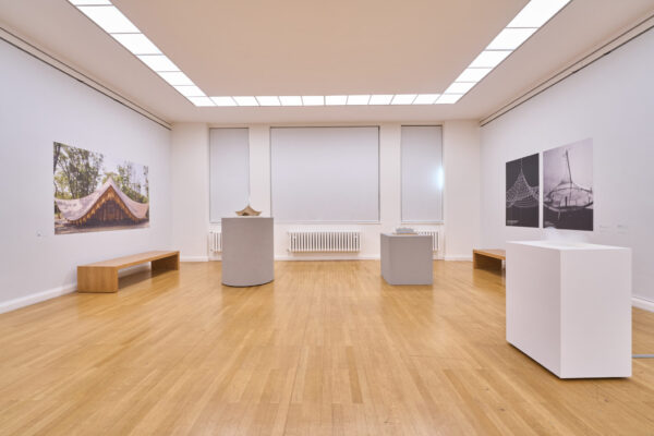 Chemnitz Exhibition (©︎ Kunstsammlungen Chemnitz/ PUNCTUM/ Eik Hentschke) Chemnitz Exhibition (©︎ Kunstsammlungen Chemnitz/ PUNCTUM/ Eik Hentschke)