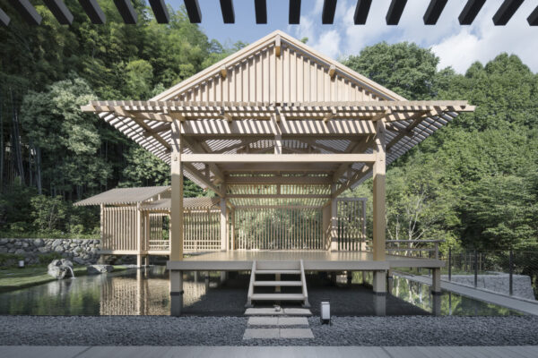 BANYAN TREE HIGASHIYAMA KYOTO (© Nacasa & Partners inc.)