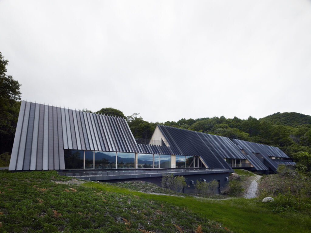 The Momofuku Ando Center of Outdoor Training | ©Daici Ano