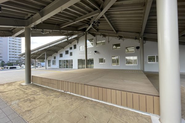 Edogawa Sogo Recreation Park Service Center (© Daiwa Lease)