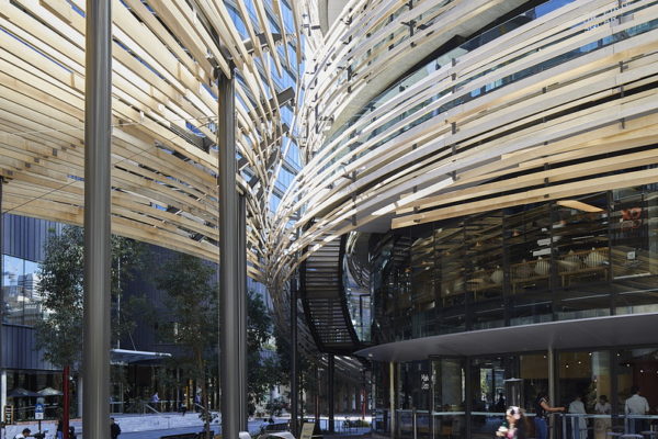 The Exchange (© Martin Mischkulnig)