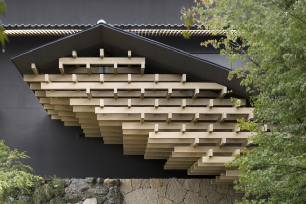 BANYAN TREE HIGASHIYAMA KYOTO (© Nacasa & Partners inc.)