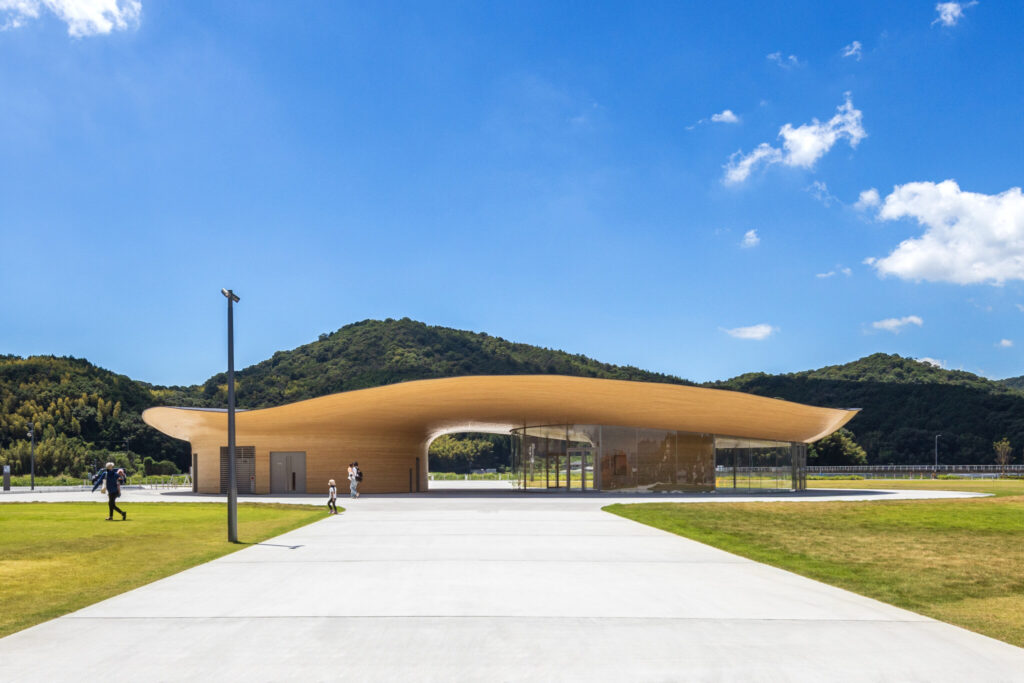 Mabi Reconstruction Disaster Prevention Park – Bamboo Gate | © Kawasumi・Kobayashi Kenji Photograph Office