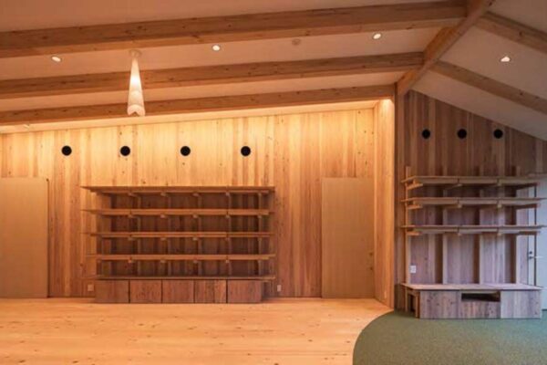 Higashi Kishu Children Center (© Kawasumi・Kobayashi Kenji Photograph Office)