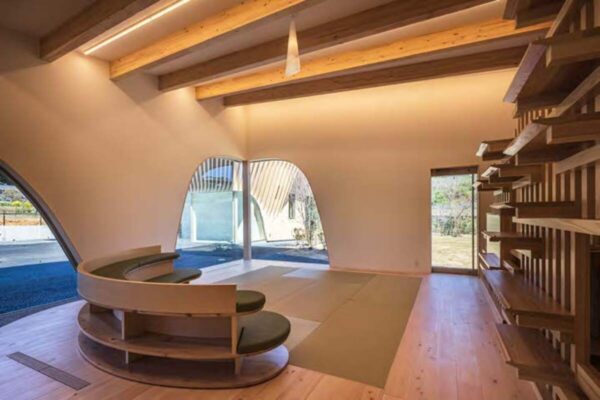 Higashi Kishu Children Center (© Kawasumi・Kobayashi Kenji Photograph Office)