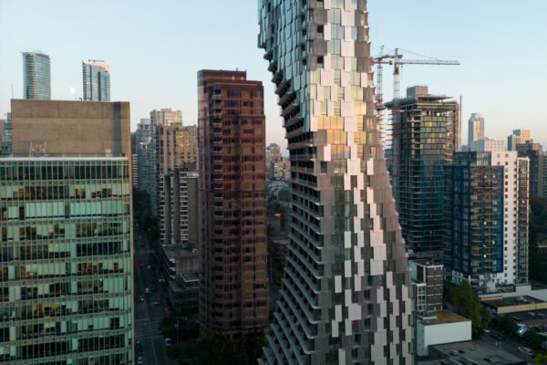 1550 Alberni Street Tower (© George Handford) 1550 Alberni Street Tower (© George Handford)