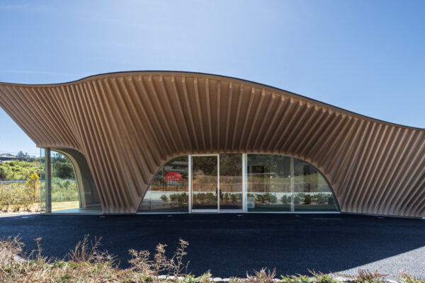 Higashi Kishu Children Center (© Kawasumi・Kobayashi Kenji Photograph Office)