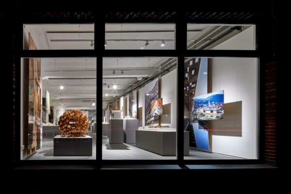 Exhibition: Matter of Relationships – The Architecture of Kengo Kuma (© Jochen Stüber) Exhibition: Matter of Relationships – The Architecture of Kengo Kuma (© Jochen Stüber)