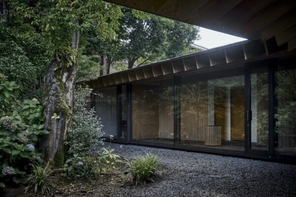 SHARP Plasmacluster Air Purifier  (© SHARP @Zuishoji)