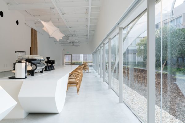 Cs Somme Café (© Katsumasa Tanaka) Cs Somme Café (© Katsumasa Tanaka)