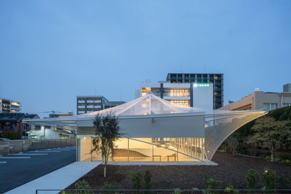 Cs Somme Café (© Katsumasa Tanaka) Cs Somme Café (© Katsumasa Tanaka)