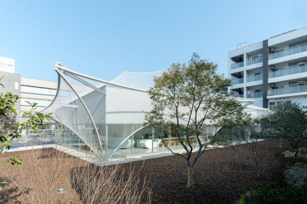 Cs Somme Café (© Katsumasa Tanaka) Cs Somme Café (© Katsumasa Tanaka)