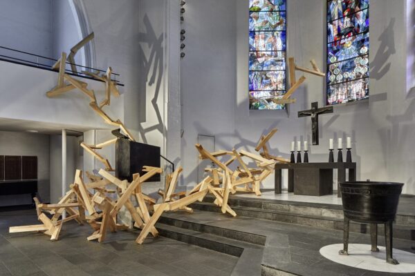 The Cloud at Blankenese Church (© ︎ Jochen Stüber) The Cloud at Blankenese Church (© ︎ Jochen Stüber)