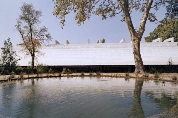 Engawa – Calouste Gulbenkian Foundation Southern Apex (© Erieta Attali) Engawa – Calouste Gulbenkian Foundation Southern Apex (© Erieta Attali)