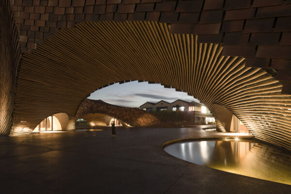 UCCA Clay Museum (© Eiichi Kano) UCCA Clay Museum (© Eiichi Kano)