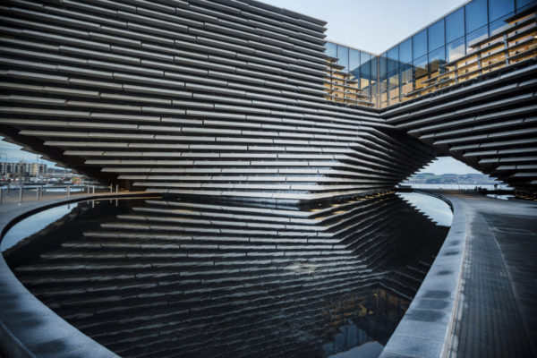 V&A Dundee (© Ross Fraser McLean)