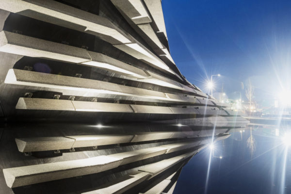 V&A Dundee (© Ross Fraser McLean)